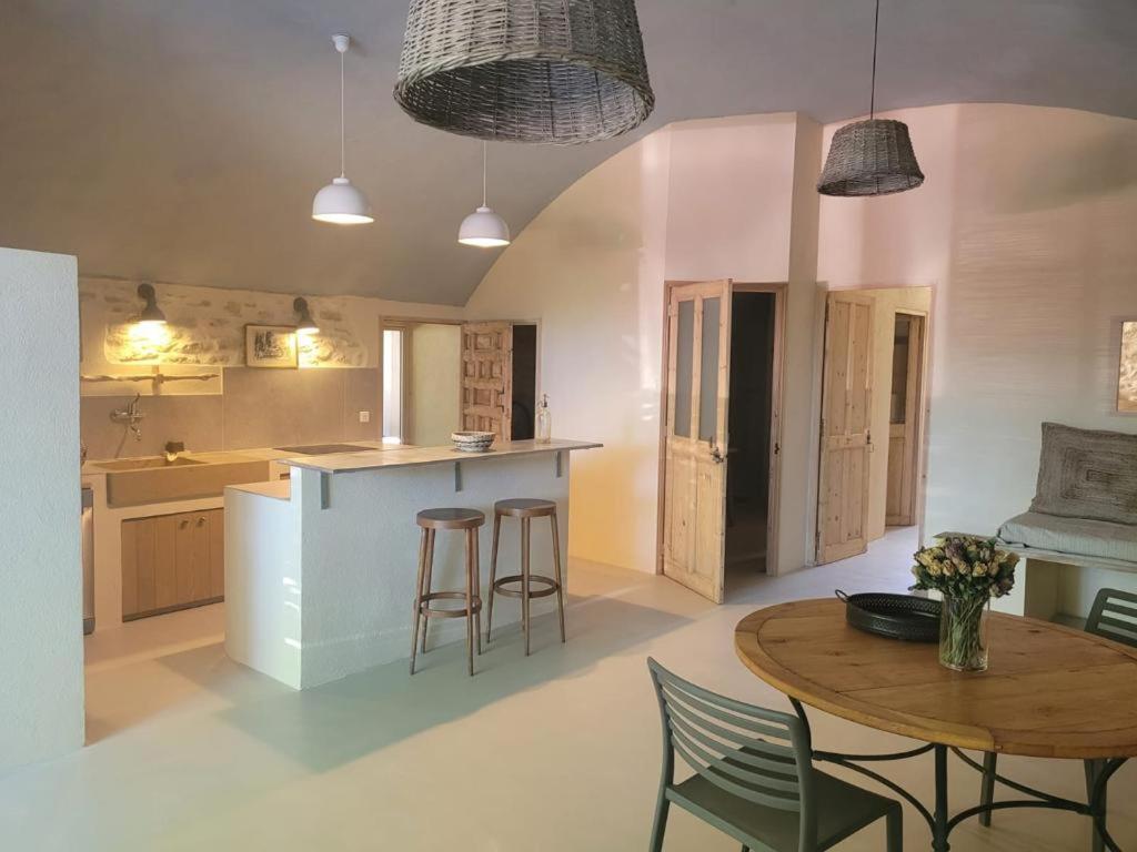 Apartment Eden - Campagne Avec Piscine Commune Eyragues