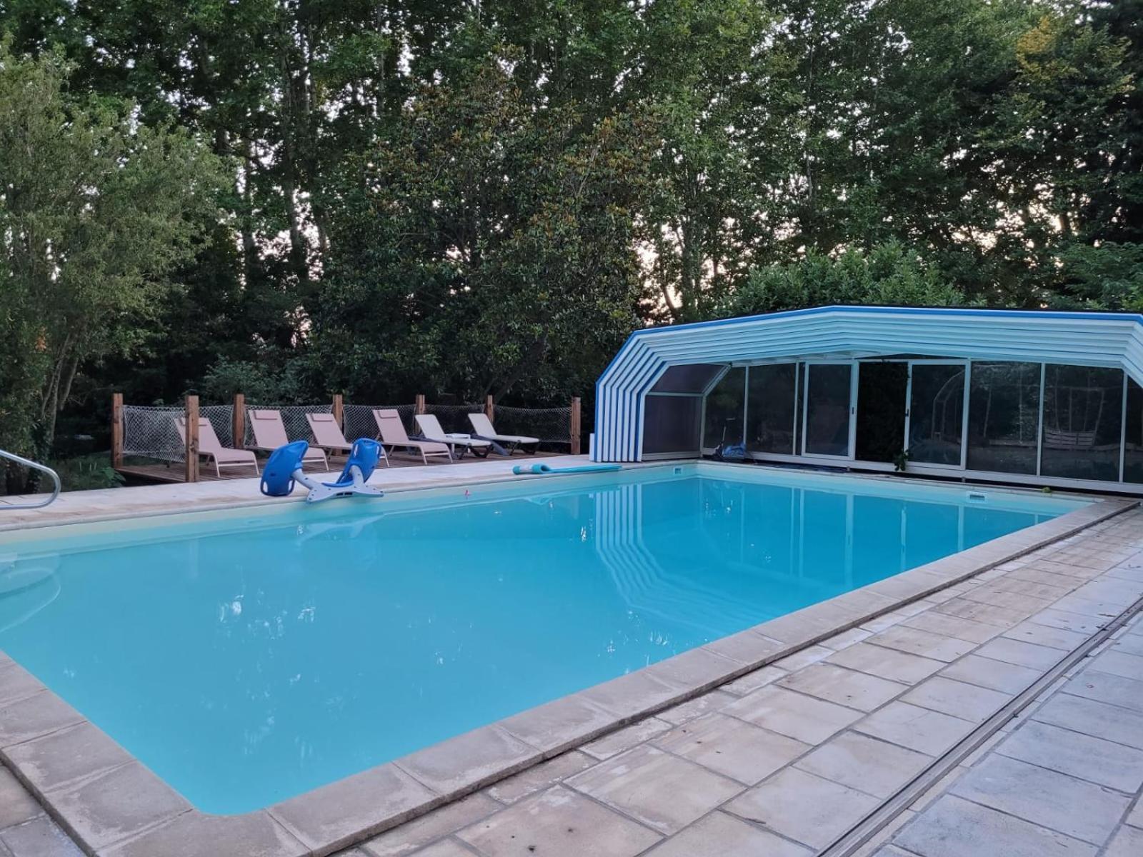 Apartment Eden - Campagne Avec Piscine Commune Eyragues